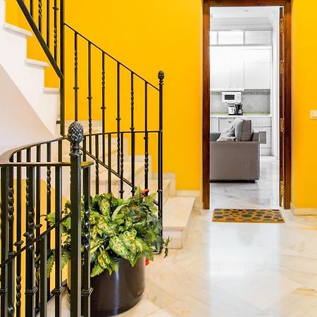 Magico Apartamento En Casa Palacio Del Siglo XVII Севілья Екстер'єр фото