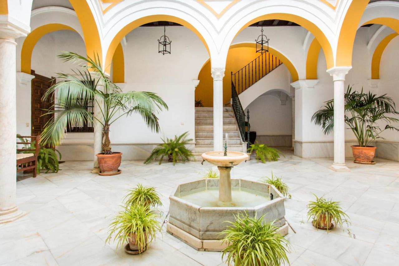 Magico Apartamento En Casa Palacio Del Siglo XVII Севілья Екстер'єр фото
