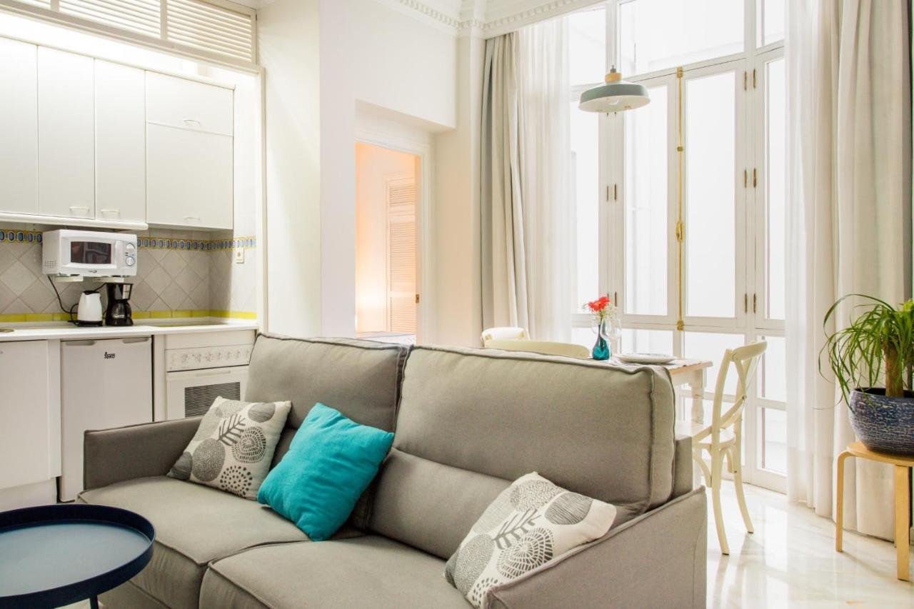 Magico Apartamento En Casa Palacio Del Siglo XVII Севілья Екстер'єр фото